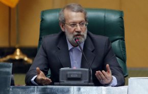 لاريجاني: ندعم قرارات الأندية الإيرانية الصائبة