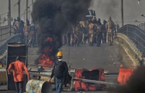 ادامه ناآرامی‌های بغداد؛‌ معترضان دو پل را مسدود کردند