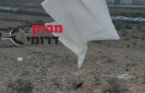 سقوط بالونات حارقة في ديمونا على بعد 60 كم من غزة

