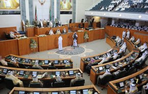 البرلمان الكويتي يعلن عن 3 مليارات دينار للتسليح في الاحتياطي العام