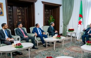 بررسی موضوع ایران در دیدار وزیر خارجه امارات با رئیس‌جمهور الجزائر