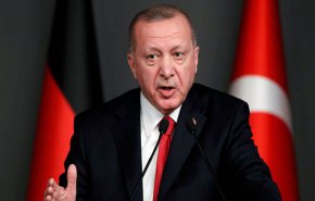 أردوغان: لن نقف متفرجين على ما يجري بسوريا