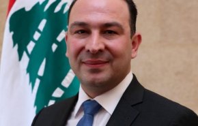 وزير الزراعة اللبناني يحدد موعد عودة العلاقات مع سوريا