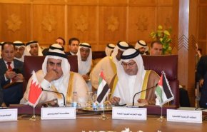 العرب رفضوا صفقة ترامب... إلا الإمارات والبحرين كان رأيهم مخالفاً!