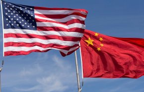 الصين تخفض الرسوم على البضائع الأمريكية