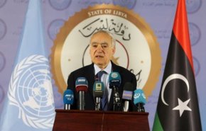 غسان سلامه: برای آرام کردن طرف های درگیر در لیبی تلاش می کنیم