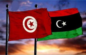 نشطاء ليبيون يطالبون تونس بدعم جهود حل أزمة بلادهم