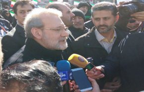 لاریجانی: حضور ملت در راهپیمایی باعث قدرت‌گرفتن حرکت انقلاب شد/ انتخابات پرشوری خواهیم داشت