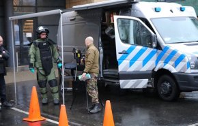 انفجار دو بسته پستی حاوی بمب در اداره پست «آمستردام»
