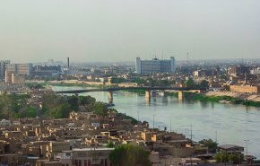 بعد إغلاقه لشهور... السلطات العراقية تعيد فتح جسر السنك