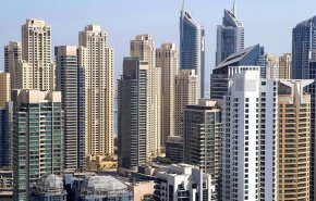 كارثة اقتصادية في دبي نتيجة انهيار القطاع العقاري