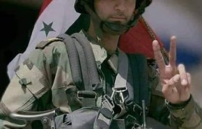 بالفيدیو...جندي سوري يلتقي بذويه بعد فراق دام سنوات