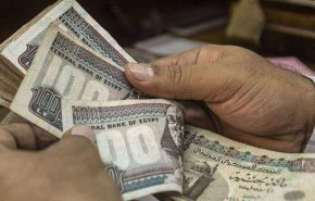 ارتفاع تحويلات المصريين بالخارج إلى ملياري دولار في نوفمبر 2019
