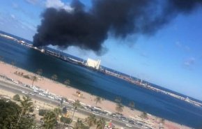 أنقرة تنفي تدمير إحدى سفنها بميناء طرابلس