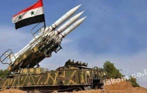 الدفاعات السورية تتصدى لأهداف معادية في اللاذقية
