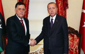 أردوغان يلتقي رئيس حكومة الوفاق الوطني الليبية في اسطنبول
