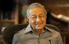 مهاتير محمد يقترح حكومة وحدة في ماليزيا 