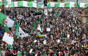 بالفيديو... الجزائر تتظاهر في الذكرى الأولى للحراك الشعبي
