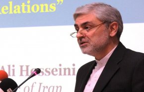 سفير إيران في باكستان يؤکد ضرورة اكمال مشروع نقل الغاز  الى لاهور 