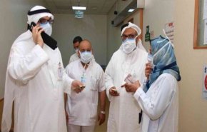 الكويت تستعين بفريق طبي عالمي لمواجهة كورونا