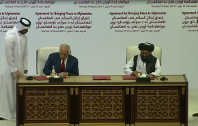 شاهد.. توقيع اتفاق بين أمريكا و