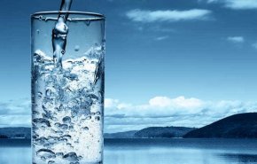  تعرف على أهمية وفوائد شُرب الماء على معدة فارغة
