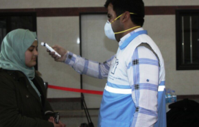 بالفيديو.. الشعب الايراني يحبط خطة الاعلام المضلل بشأن كورونا