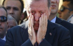 'بلومبرغ': بعد مقتلة جنوده في سورية.. هل هي نهاية أردوغان؟