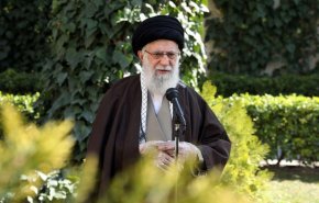 القائد يدعو المواطنين للالتزام بتوجيهات الوقاية من كورونا