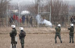 منظمة بريطانية تؤكد مقتل طالب سوري بنيران الحرس اليوناني