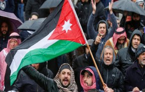 الأردنيون يحيون ’الفجر العظيم’ دعما للفلسطينيين