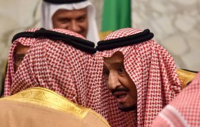الخيانة والحكم بالاعدام.. مصير يتربص امراء السعودية