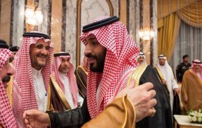 شاهد.. معارض سعودي: محمد بن سلمان متورط والجميع مرتبك