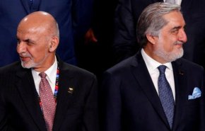 أشرف غني يؤدي اليمين رئيسا لأفغانستان ومنافسه يقيم مراسم تنصيب موازية