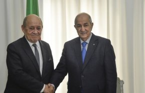 وزير الخارجية الفرنسي يزور الجزائر