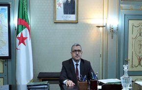 رئيس الوزراء الجزائري يرد على اتهامات المعارضة بشأن 