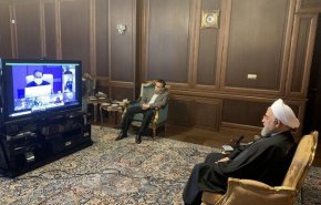 روحاني يتابع إجراءات مكافحة كورونا عبر الفيديو كنفرانس