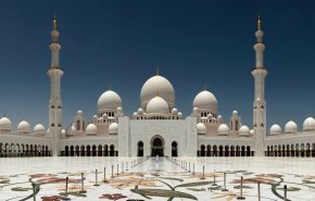 بسبب الكورونا.. الإمارات تمنع إقامة الصلوات في المساجد