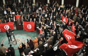 برلمان تونس يدعو الحكومة لإعلان الطوارئ للحد من تفشى كورونا