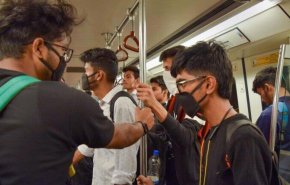 ممنوعیت تردد ۱۴ ساعته در هند برای مقابله با کرونا