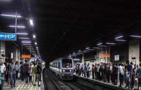 وزير النقل المصري يتحدث عن إمكانية تعطيل عمل مترو الأنفاق والقطارات