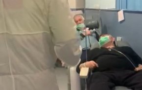 ملقون على الأرض.. فيديو لمشاهد صعبة في مستشفيات إسبانيا