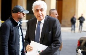 وزير الخارجية اللبناني يوضح تعامل الحكومة مع العالقين بالخارج