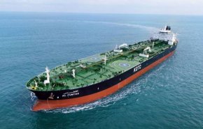 باج نفتی عربستان به آمریکا به دنبال تهدید ترامپ/ تغییر مسیر نفتکش غول پیکر سعودی از سواحل مصر به سوی آمریکا