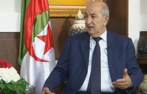 الجزائر تحضر موازنة تكميلية لمواجهة انهيار أسعار النفط 