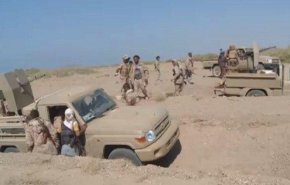 اشتباكات بين مرتزقة السعودية والإمارات بمديرية الخوخة في الحديدة