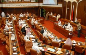 نواب في البرلمان البحريني يغردون خارج السرب 