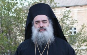سراسقف کلیسای ارتدوکس در قدس خواستار لغو تحریم‌ها علیه سوریه شد