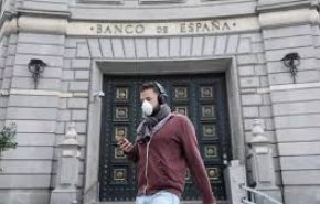 إسبانيا تسجل أكثر من 22 ألف وفاة بكورونا