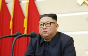 بعد أنباء عن مرضه ووفاته.. كيم جونغ أون يشكر عمالا وموظفين بمدينة ساميزيون!